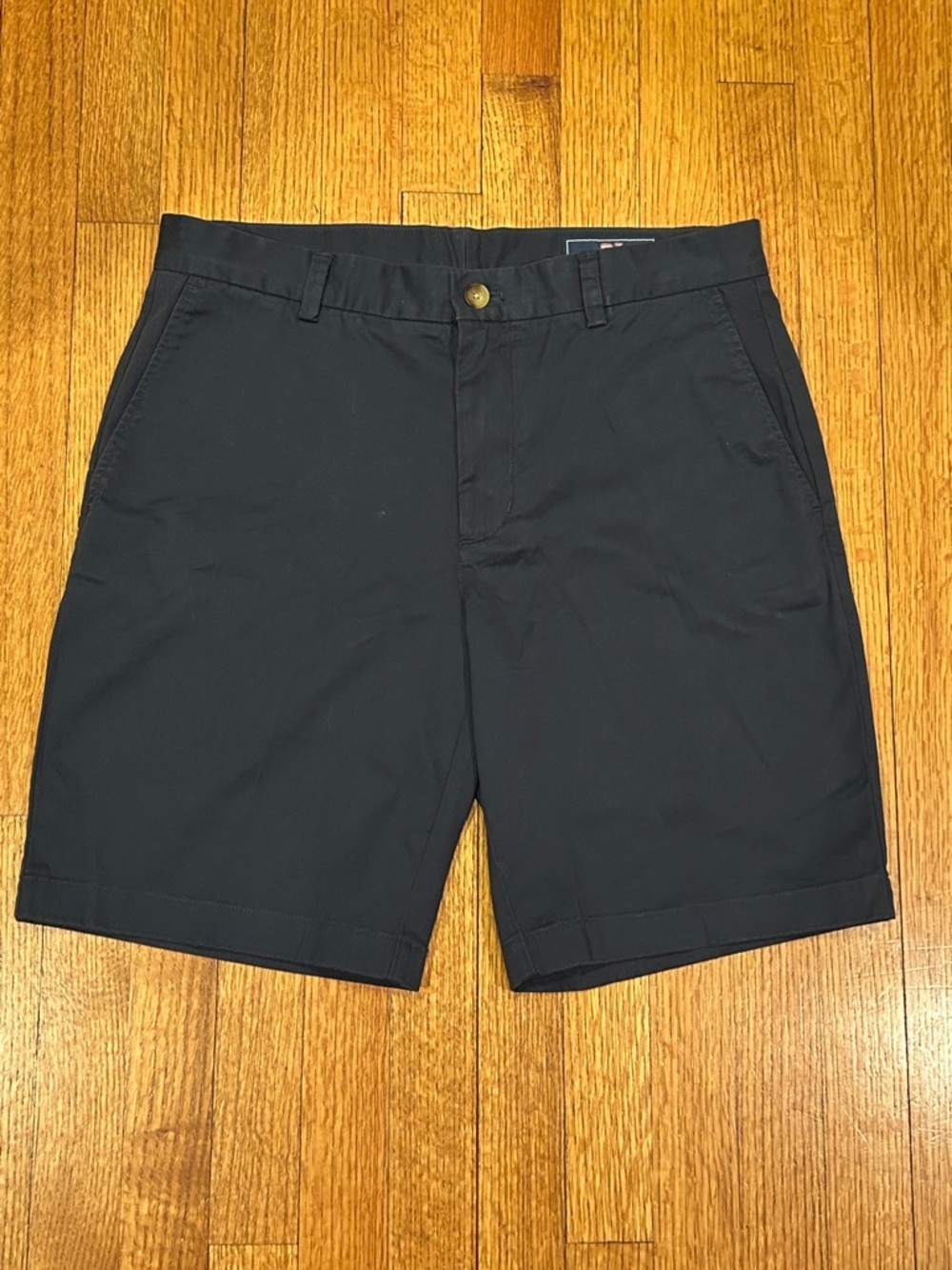 Vineyard Vines Navy Flat-Front Men's Shorts Size 33